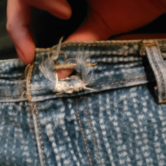 Made in Canada. 90's Ziggy! Sports Wear pocketless, high-waist skinny jeans - Picture 8 of 15